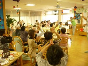 森カフェ103
